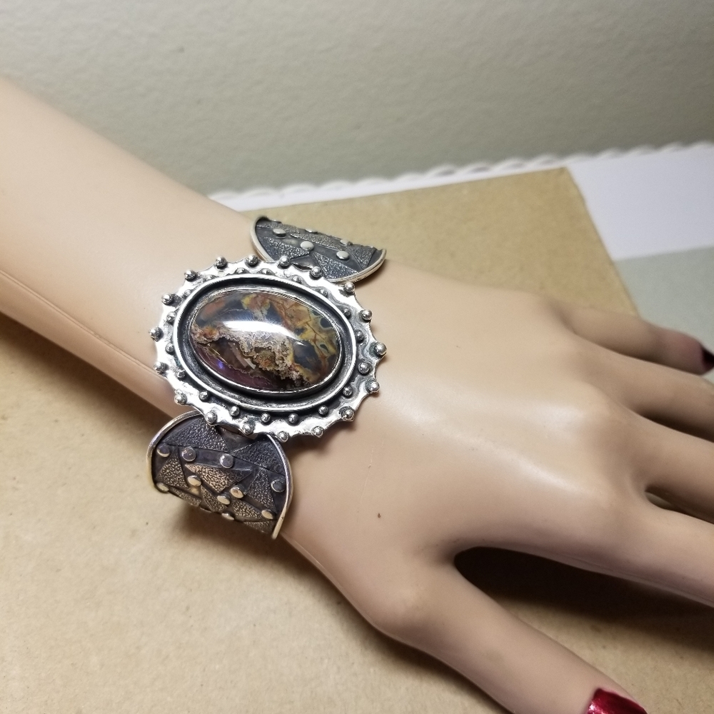 Wonderful Bracelet Nwot